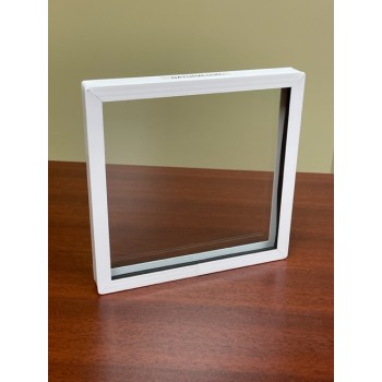 PE1869 Pella NATURALSUN+ Double Pane Window Sample - 7"